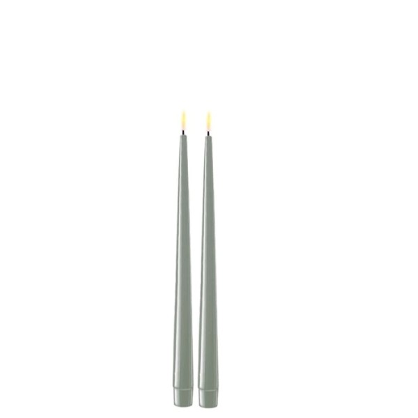 Deluxe Homeart Real Flame Shiny Dinner LED Stabkerze mit Lack 2 Stck. 2,2 x 28 cm Salbei Grün